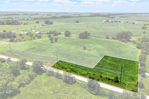 32019 645th Avenue, Maxwell, IA 50161