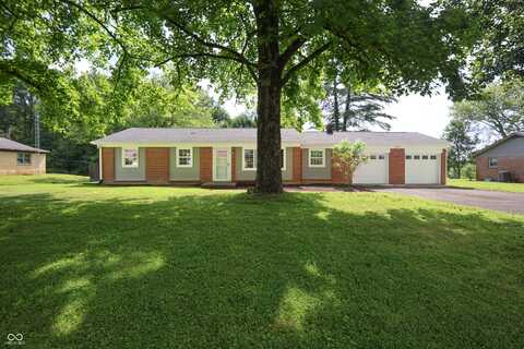 2881 S Catalina Drive, Columbus, IN 47201
