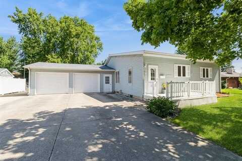 915 Cedar Street, Story City, IA 50248