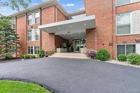 3566 Amberacres Drive, Cincinnati, OH 45237