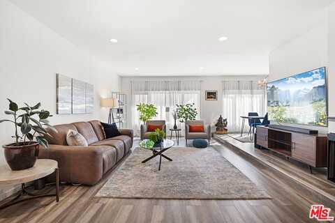 11820 Mayfield Ave, Los Angeles, CA 90049