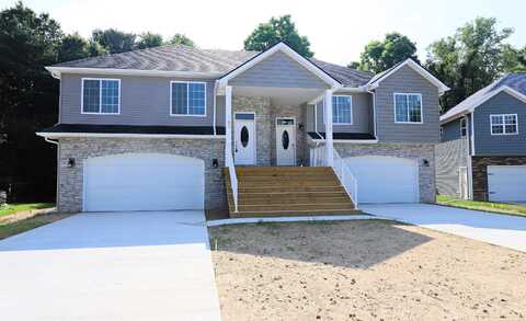 180 Whispering Pines, Fenton, MI 48430