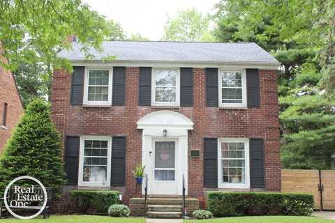 1337 Bishop Rd, Grosse Pointe, MI 48230