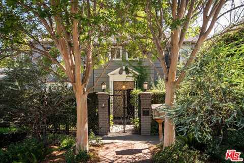 4916 Finley Ave, Los Angeles, CA 90027