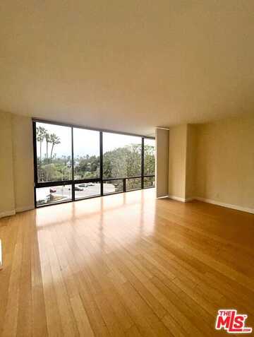 4337 Marina City Dr, Marina Del Rey, CA 90292