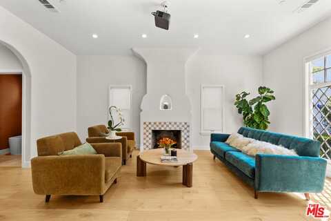 1225 California Ave, Santa Monica, CA 90403