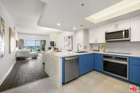 13700 Marina Pointe Dr, Marina Del Rey, CA 90292