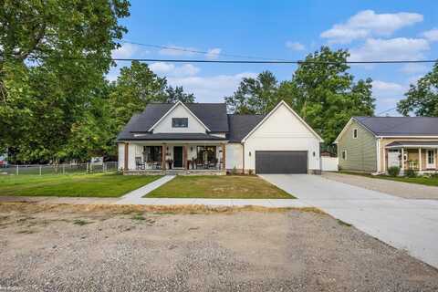 74520 Spencer, Armada, MI 48005