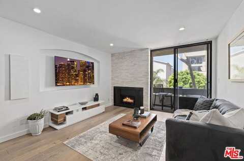 750 N Kings Rd, West Hollywood, CA 90069
