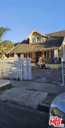 432 W 49th St, Los Angeles, CA 90037