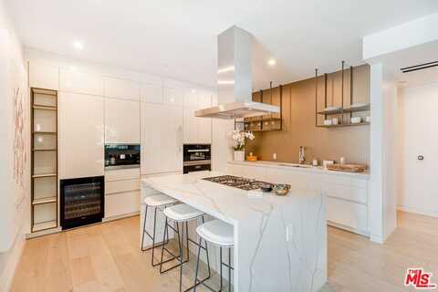 8600 Wilshire Blvd, Beverly Hills, CA 90211