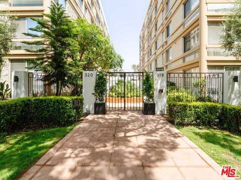 318 N Maple Dr, Beverly Hills, CA 90210