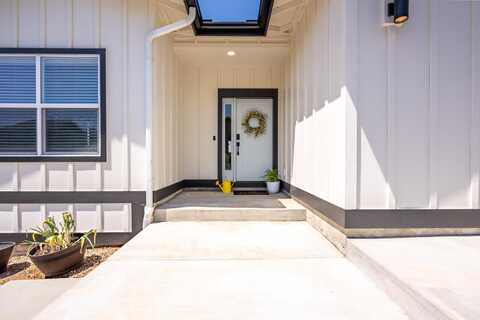 1026 SE Balsamroot Lane, Madras, OR 97741