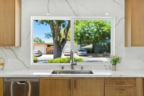 14226 Lucian AVE, SAN JOSE, CA 95127