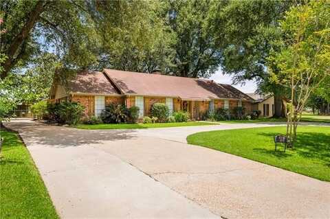 400 PARKWAY Drive, Natchitoches, LA 71457