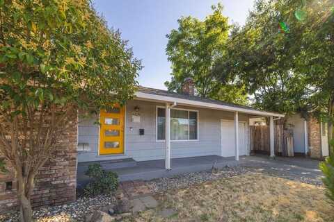 4428 Santa Monica AVE, SACRAMENTO, CA 95824