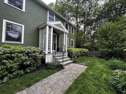 162 Mayfair Dr, Westwood, MA 02090