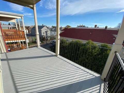 184 Boston St, Boston, MA 02125