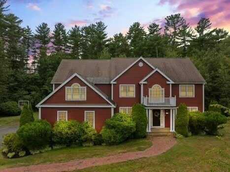 7 Tanglewood Dr, Easton, MA 02356