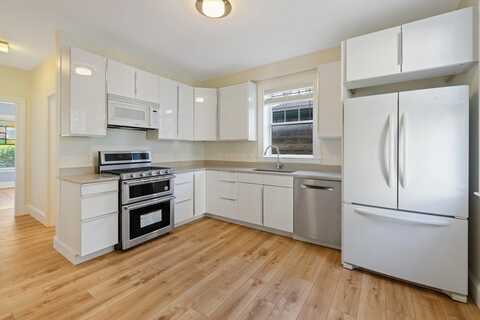 124 Boston Avenue, Medford, MA 02155