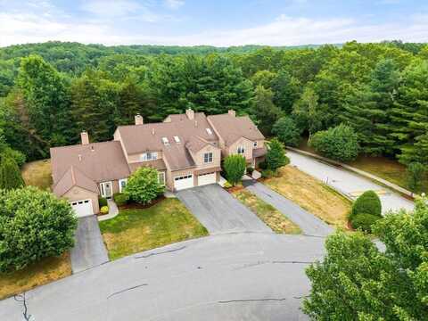 200 Ridgefield Cir, Clinton, MA 01510