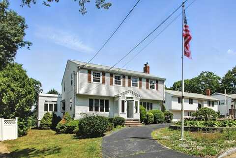 106 Home Park Rd, Braintree, MA 02184