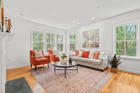 5 South Commons, Lincoln, MA 01773