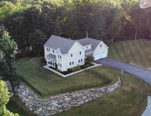 28 Old Lowell Rd, Westford, MA 01886