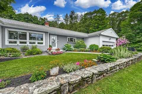 6 Black Hill Rd, Paxton, MA 01612