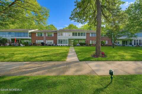 43 Cambridge Court, Lakewood, NJ 08701