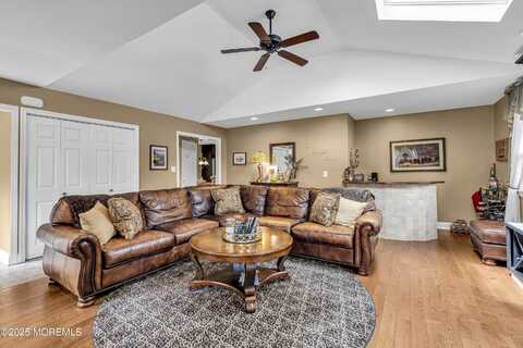 70 N Boston Road, Jackson, NJ 08527