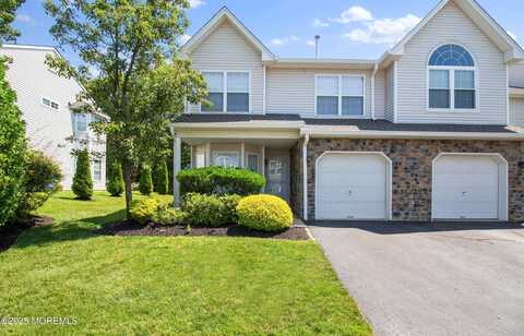 9 Nutmeg Court, Tinton Falls, NJ 07753