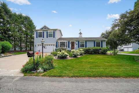 7 Marquette Avenue, Colonie, NY 12110