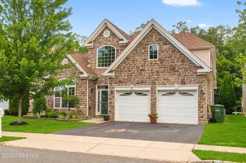 51 Forsgate Way, Lakewood, NJ 08701