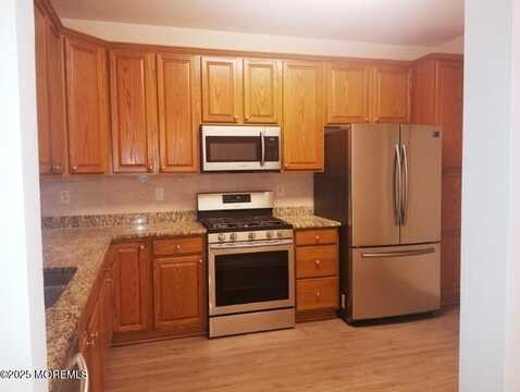 339 Saint Andrews Place, Manalapan, NJ 07726
