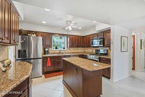 58 Old Bridge Drive, Howell, NJ 07731