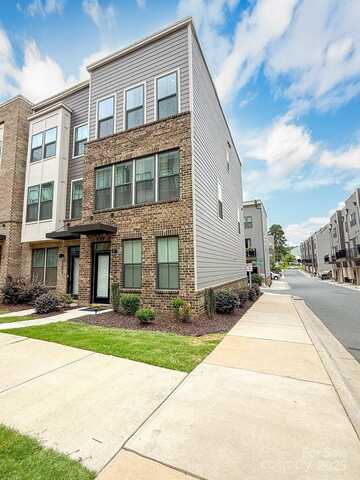 1202 Gleason Way, Charlotte, NC 28217