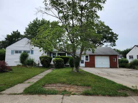 3 Poplar Street, Central Islip, NY 11722