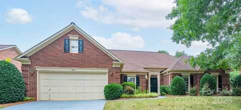 10511 Pullengreen Drive, Charlotte, NC 28277