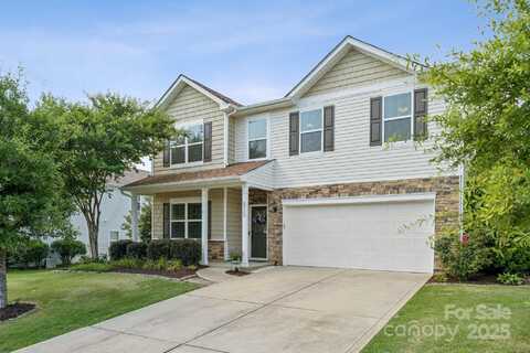 8720 Heartleaf Road, Charlotte, NC 28227