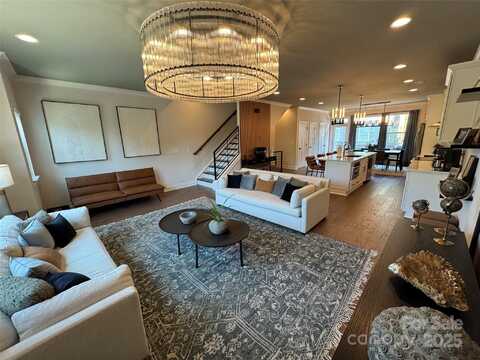 322 E Cama Street, Charlotte, NC 28217