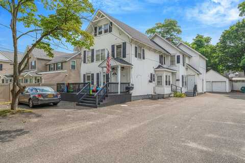 37 Park Avenue, Amityville, NY 11701