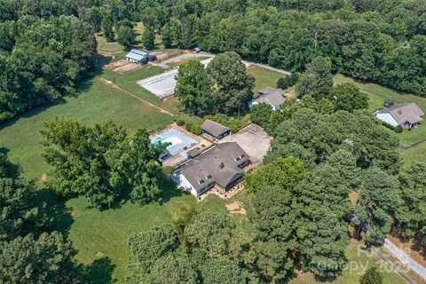 7411 Davis Road, Waxhaw, NC 28173