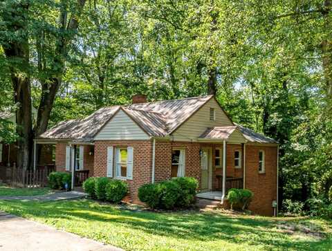 395 Westwood Drive, Statesville, NC 28677