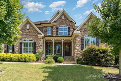 18001 Pawleys Plantation Lane, Charlotte, NC 28278