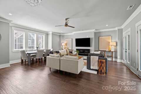 7919 Rea View Court, Charlotte, NC 28226