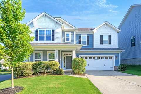 17203 Summers Walk Boulevard, Davidson, NC 28036