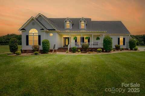 1123 Snyders Store Road, Wingate, NC 28174
