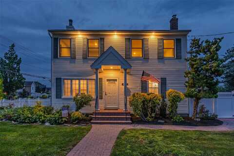 1859 George Court, Merrick, NY 11566
