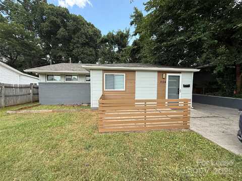 3134 Parkway Avenue, Charlotte, NC 28208
